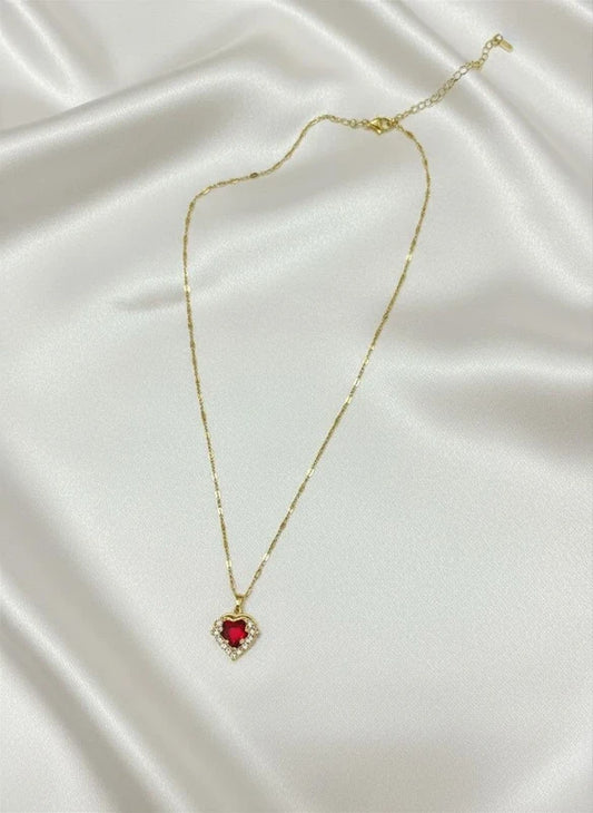 Colar coração vermelho em aço inox com zircónias