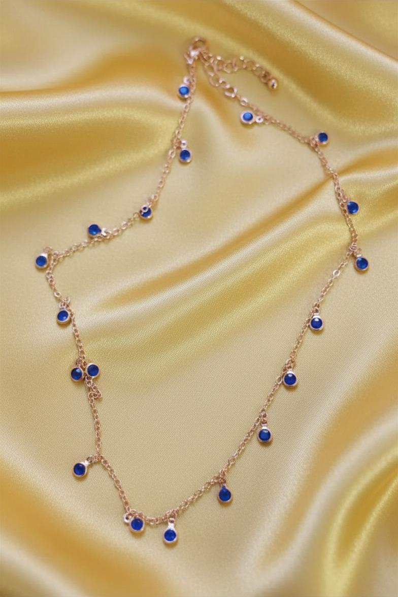 Colar Azul com Brilhantes ✨ Liga de Zinco